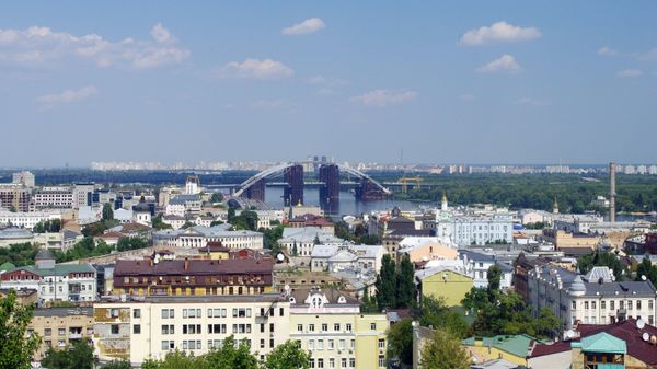 Вид на районы Подол и Троещину в Киеве - Sputnik Южная Осетия