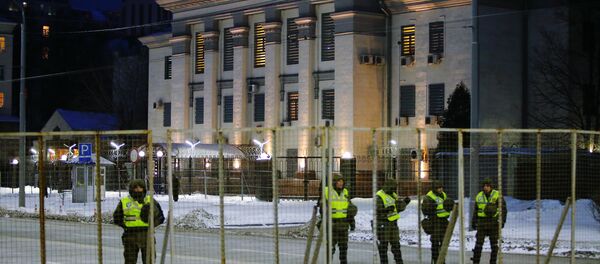 На Украине россиян не пускают на избирательные участки На Украине россиян не пускают на избирательные участки - Sputnik Южная Осетия