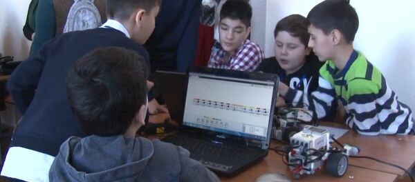 Соревнования по робототехнике FabLab Alania Соревнования по робототехнике FabLab Alania - Sputnik Южная Осетия