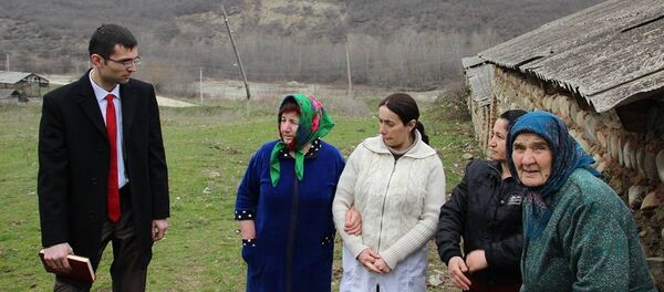 Депутаты Игорь Чочиев и Таймураз Габараев провели встречи с жителями ряда сел Ленингорского района - Sputnik Южная Осетия