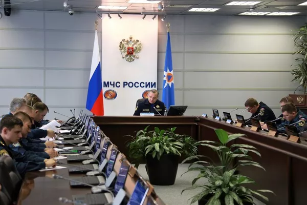 На заседании рабочей группы правительственной комиссии по чрезвычайным ситуациям связанном с пожаром в Кемерово. 25 марта 2018 На заседании рабочей группы правительственной комиссии по чрезвычайным ситуациям связанном с пожаром в Кемерово. 25 марта 2018 - Sputnik Южная Осетия