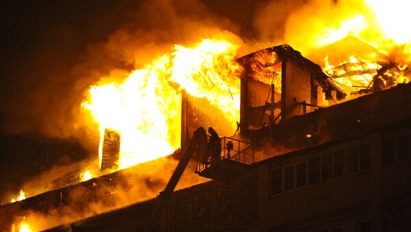 Пожар в жилом доме - Sputnik Южная Осетия
