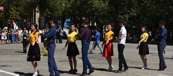 День Флага в Южной Осетии День Флага в Южной Осетии - Sputnik Южная Осетия