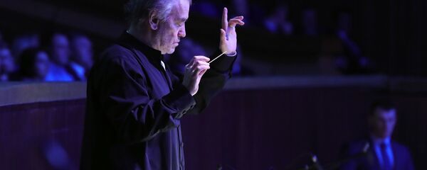 Дирижер симфонического оркестра Мариинского театра Валерий Гергиев Дирижер симфонического оркестра Мариинского театра Валерий Гергиев - Sputnik Южная Осетия