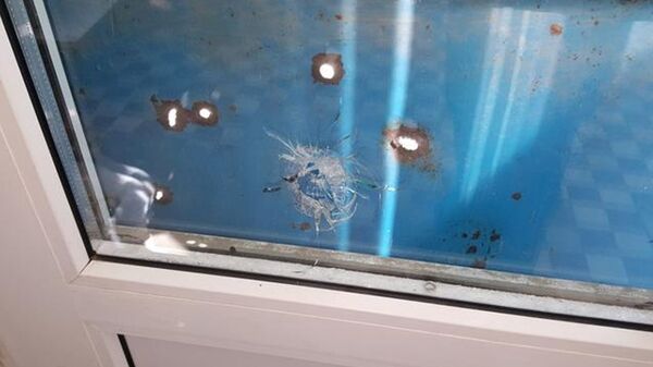 Разбили стекла магазина Разбили стекла магазина - Sputnik Южная Осетия