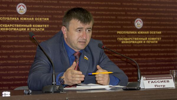 Пресс-конференция Петра Гассиева - Sputnik Южная Осетия