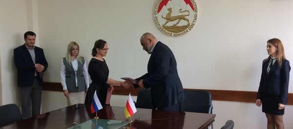 Цхинвалы бафыстой бадзырд кавказаг фыранк бахъахъхъӕныны фӕдыл - Sputnik Хуссар Ирыстон