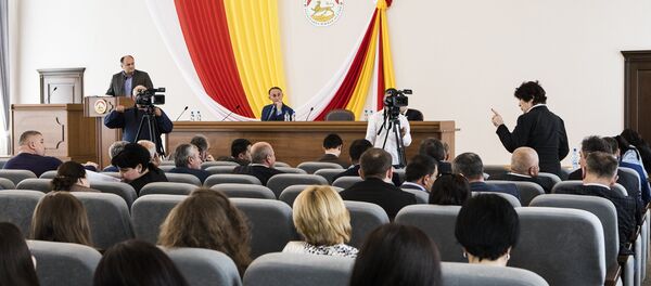 Парламент Парламент - Sputnik Южная Осетия