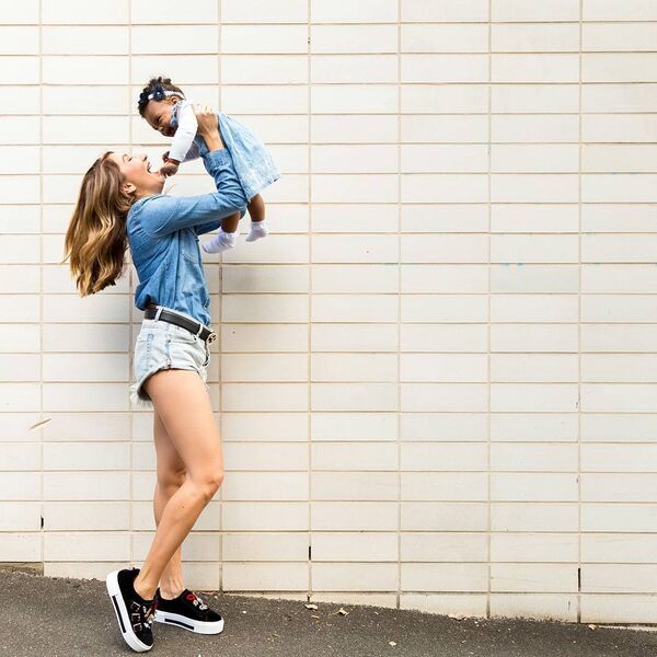 Мать и дочь Мать и дочь - Sputnik Южная Осетия