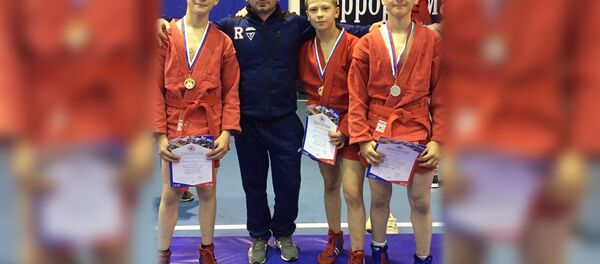 13-16 апреля в Нальчике прошло первенство СКФО по самбо среди юношей и девушек 2004-2005 г.р. 13-16 апреля в Нальчике прошло первенство СКФО по самбо среди юношей и девушек 2004-2005 г.р. - Sputnik Южная Осетия