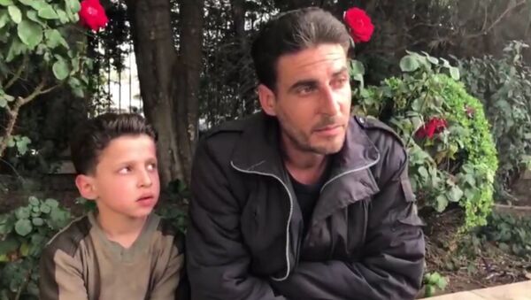 Мальчик из видео про химатаку в Думе рассказал про обстоятельства съемки - Sputnik Южная Осетия