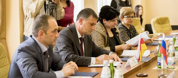 Заседание комиссии по сотрудничеству парламента Южной Осетии и Совета Федерации РФ - Sputnik Южная Осетия