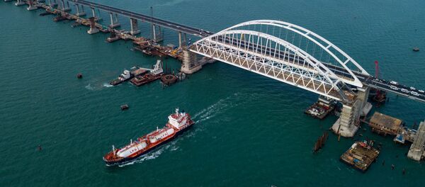 Строительство Крымского моста и автоподходов со стороны Тамани Строительство Крымского моста и автоподходов со стороны Тамани - Sputnik Южная Осетия