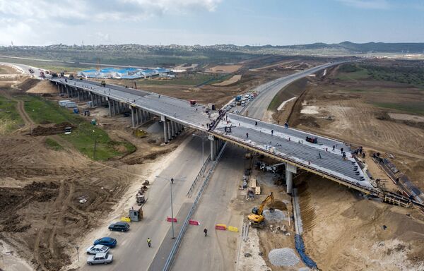 Строительство автомобильных подходов к мосту через Керченский пролив - Sputnik Южная Осетия