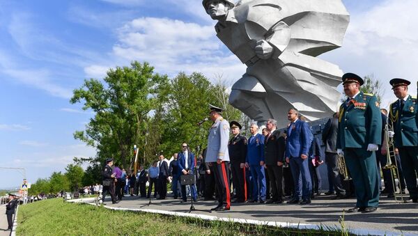 Анатолий Бибилов принял участие в открытии мемориального комплекса Барбашово поле - Sputnik Южная Осетия