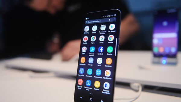 Презентация новой модели смартфона Samsung Galaxy S8 - Sputnik Южная Осетия