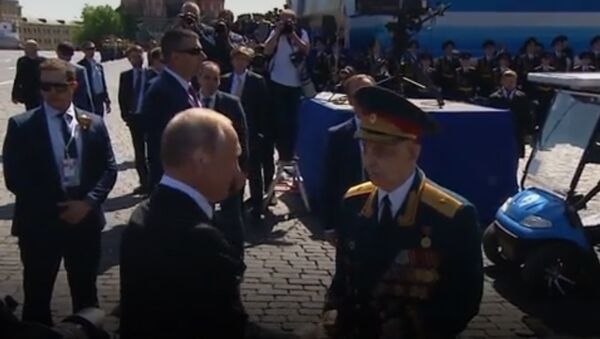 Инциндент ветерана с охраной президента РФ - Sputnik Южная Осетия
