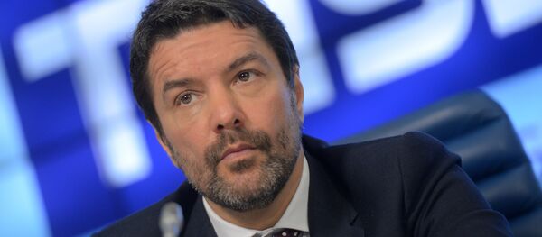 Пресс-конференция, посвященная выходу в свет книги Геннадия Зюганова Время выбора, время действий! - Sputnik Южная Осетия