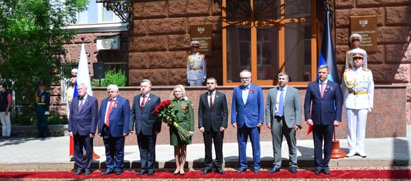 Встреча президента РЮО с главой ДНР Встреча президента РЮО с главой ДНР - Sputnik Южная Осетия