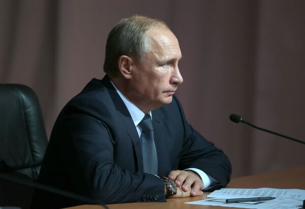 Рабочая поездка президента РФ В.Путина в Южный федеральный округ - Sputnik Южная Осетия