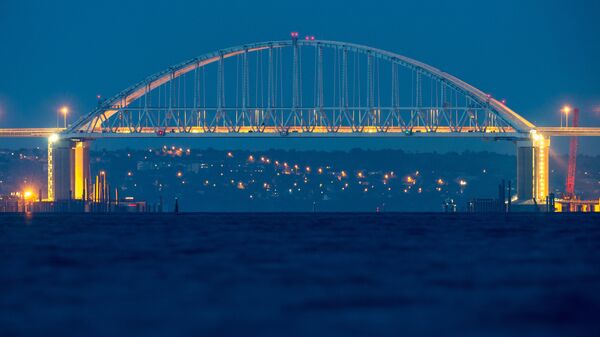 Крымский мост через Керченский пролив - Sputnik Южная Осетия