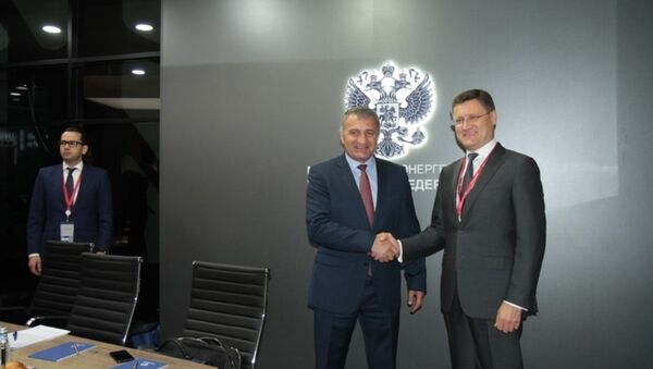 Подписание соглашения Южной Осетии с Газпромом - Sputnik Южная Осетия