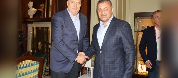 Милорад Додик ӕмӕ Бибылты Анатолий Милорад Додик ӕмӕ Бибылты Анатолий - Sputnik Хуссар Ирыстон