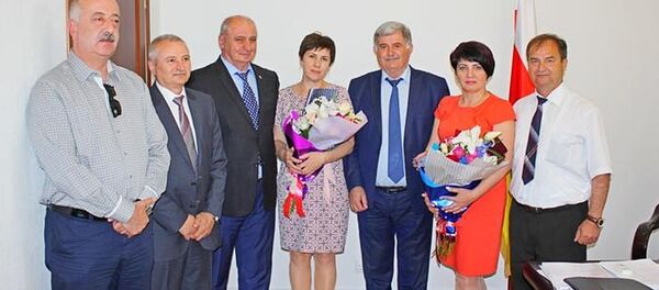 Хуссар Ирмӕ ӕрцыд Луганскы делегаци - Sputnik Хуссар Ирыстон