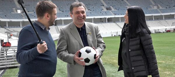 Бахва Тедеев с Наивными путешественниками на стадионе Волгоград Арена - Sputnik Южная Осетия
