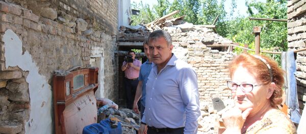 Хуссар Ирыстоны сӕргълӕууӕг бабӕрӕг кодта цалцӕггӕнӕн куыстытӕ Хуссар Ирыстоны сӕргълӕууӕг бабӕрӕг кодта цалцӕггӕнӕн куыстытӕ - Sputnik Хуссар Ирыстон