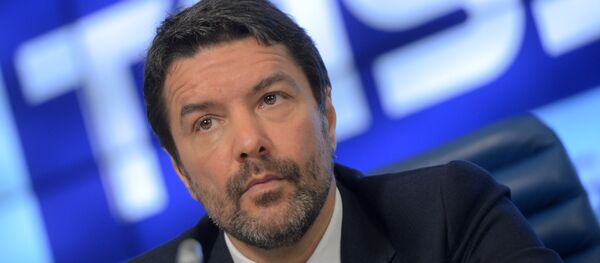 Пресс-конференция, посвященная выходу в свет книги Геннадия Зюганова Время выбора, время действий! - Sputnik Южная Осетия