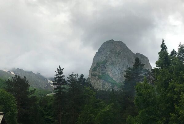 Гора Монах в Реком  - Sputnik Южная Осетия