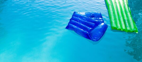 Надувной матрас - Sputnik Южная Осетия