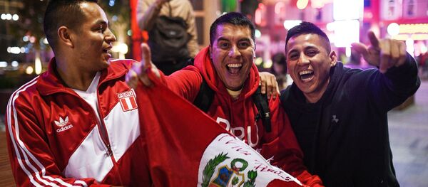 Футбольные болельщики чемпионата мира по футболу 2018 Футбольные болельщики чемпионата мира по футболу 2018 - Sputnik Южная Осетия