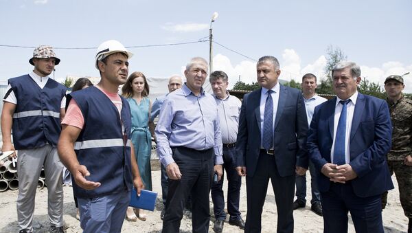 Президент РЮО проверил объекты строительства - Sputnik Южная Осетия
