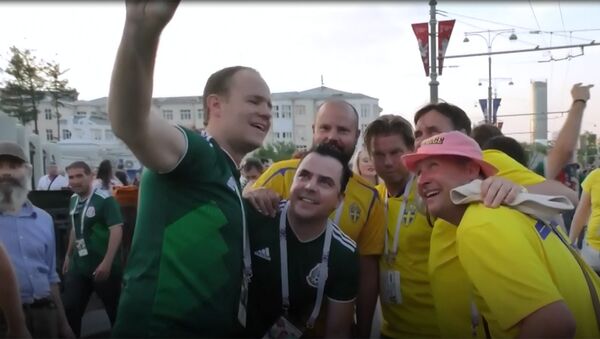 Как проигрыш Германии объединил футбольных фанатов из Мексики и Швеции - Sputnik Южная Осетия