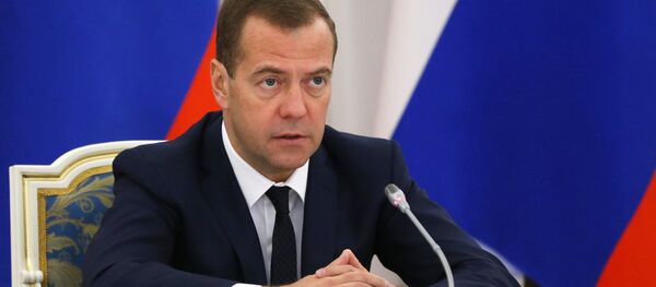 Премьер-министр РФ Д.Медведев провел совещание по повышению эффективности расходов госкомпаний Премьер-министр РФ Д.Медведев провел совещание по повышению эффективности расходов госкомпаний - Sputnik Южная Осетия