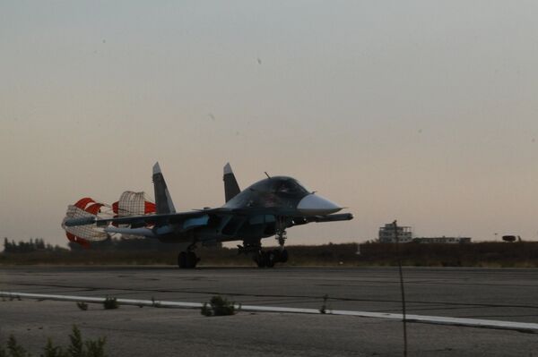 Российская боевая авиация на аэродроме около Латакии - Sputnik Южная Осетия