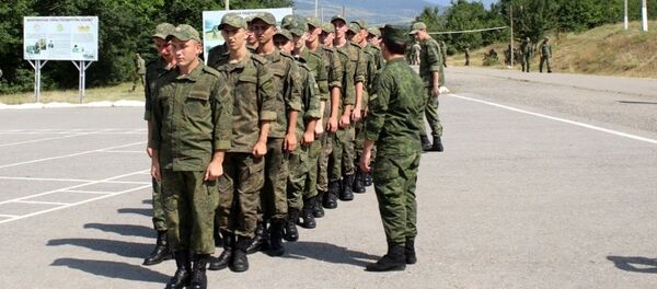 В Южной Осетии проходит призыв в армию В Южной Осетии проходит призыв в армию - Sputnik Хуссар Ирыстон