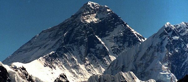 Гора Эверест Гора Эверест - Sputnik Южная Осетия