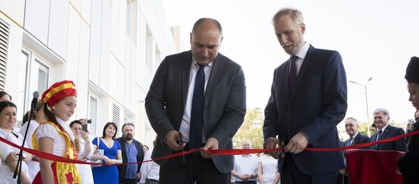 Открытие операционно-хирургического корпуса республиканской больницы г.Цхинвал Открытие операционно-хирургического корпуса республиканской больницы г.Цхинвал - Sputnik Южная Осетия