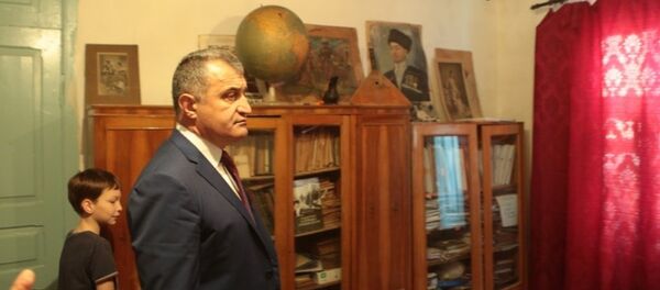 Президент Южной Осетии посетил дом-музей Бориса Галати в Цхинвале - Sputnik Южная Осетия