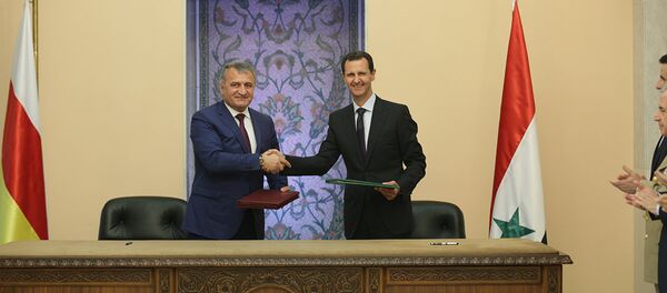 Южная Осетия и Сирия заключили Договор о дружбе и сотрудничестве Южная Осетия и Сирия заключили Договор о дружбе и сотрудничестве - Sputnik Южная Осетия