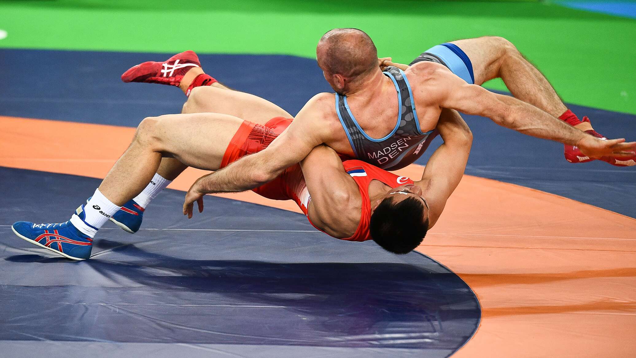 РћР±РѕРё Wrestling