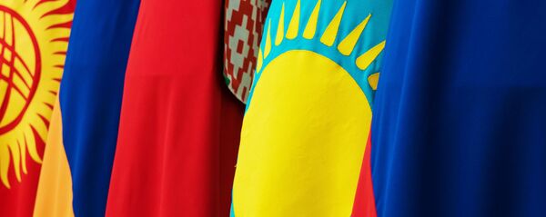 Флаги стран-участниц ЕАЭС, архивное фото Флаги стран-участниц ЕАЭС, архивное фото - Sputnik Южная Осетия