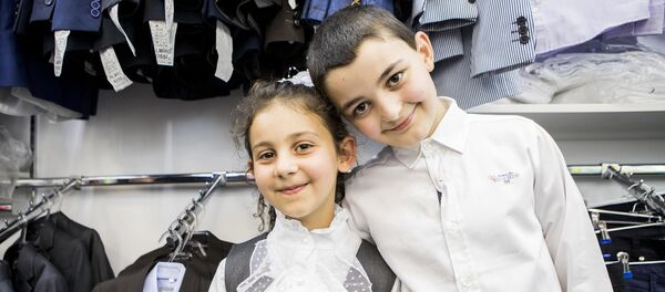 Благотворительная акция в магазине Эрман - Sputnik Южная Осетия