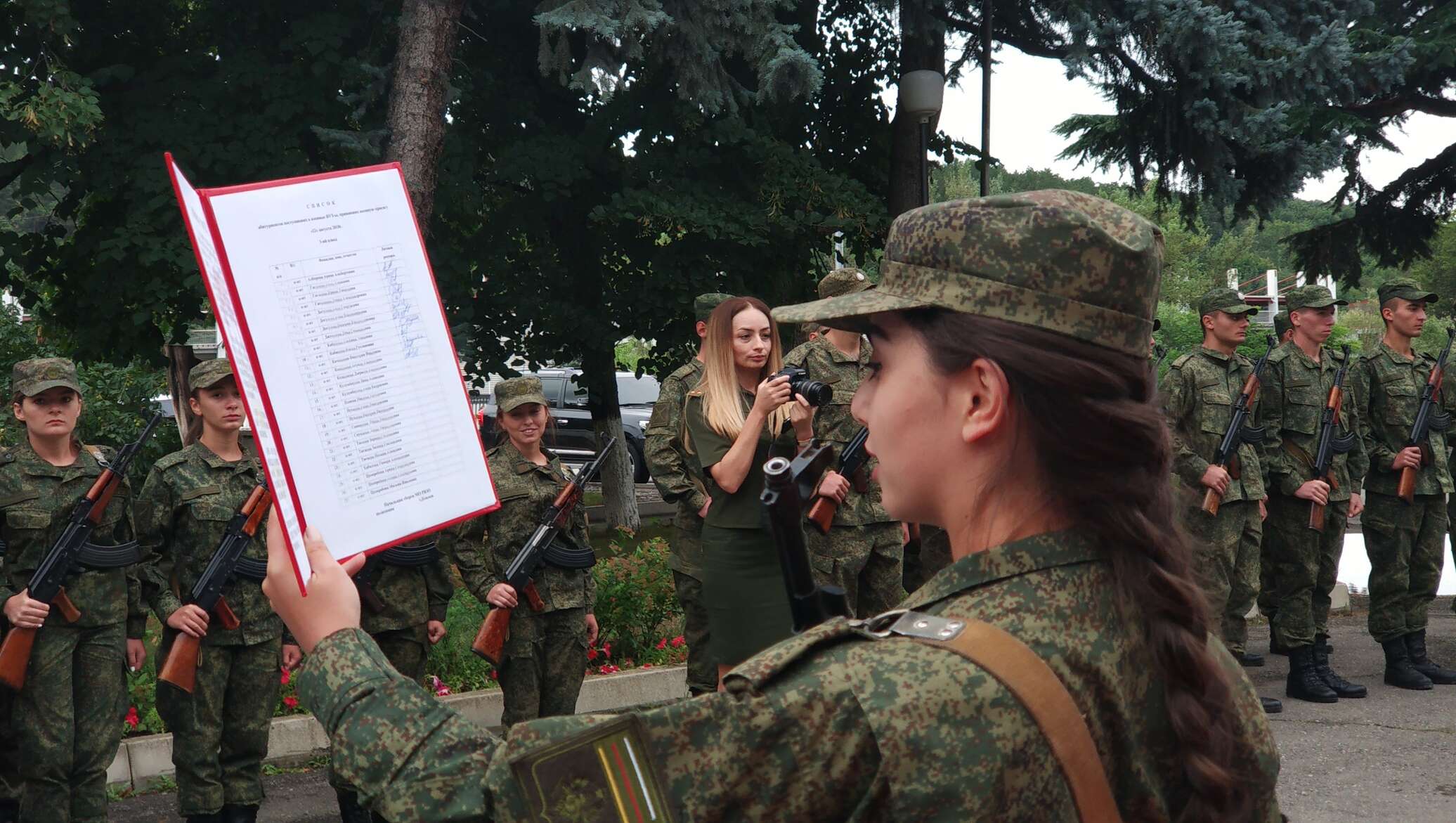 Погода в цхинвале на 10 дней. Масыг Цхинвал. Саманта Цхинвал. Плиева Фатима Цхинвал. Цхинвал присяга 2021.