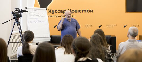 Мастер-класс: Олег Щедров Мастер-класс: Олег Щедров - Sputnik Южная Осетия