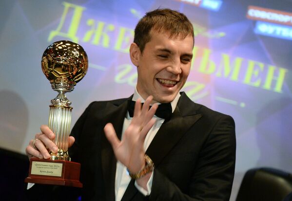 Футболист Артем Дзюба на церемонии вручения приза Джентльмен года - 2015 - Sputnik Южная Осетия