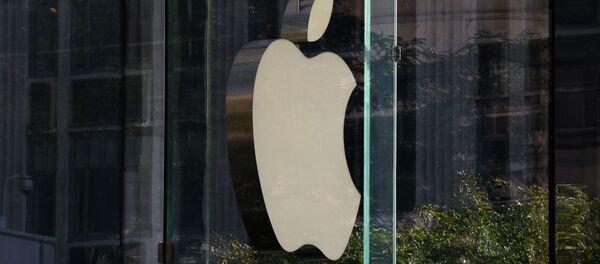 Логотип компании Apple в Нью-Йорке Логотип компании Apple в Нью-Йорке - Sputnik Южная Осетия